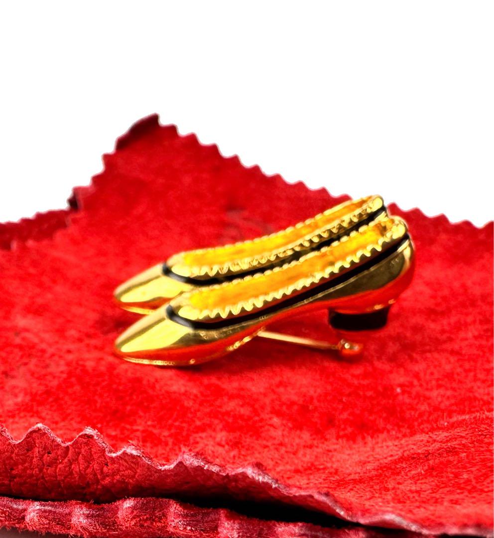 サルヴァトーレフェラガモ Salvatore Ferragamo パンプス サルヴァトーレフェラガモ Salvatore Ferragamo パンプス
