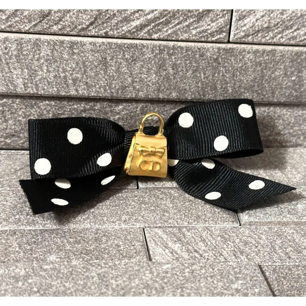 Christian Dior(クリスチャンディオール)ブローチ ピンバッチ Christian Dior クリスチャンディオール ピンブローチ ピンバッチ