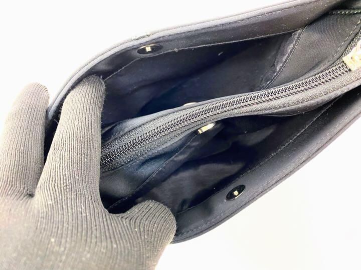 ルリア４℃　トートバッグ ルリア4℃ Luria 4℃ ナイロントートバッグ ブラック レザー 肩掛け 黒