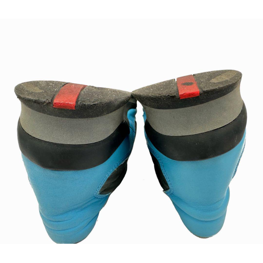 PRADA ナイロンスニーカー青山限定モデル21ssモデル 2EG404