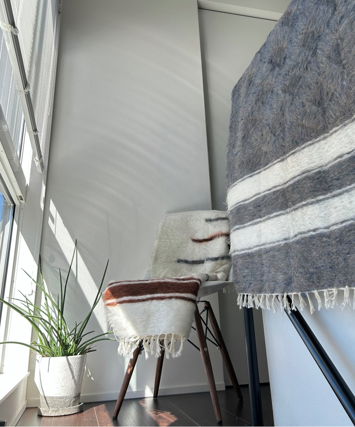 超貴重！ヴィンテージ未使用品トルコ産手織りバッターニエ