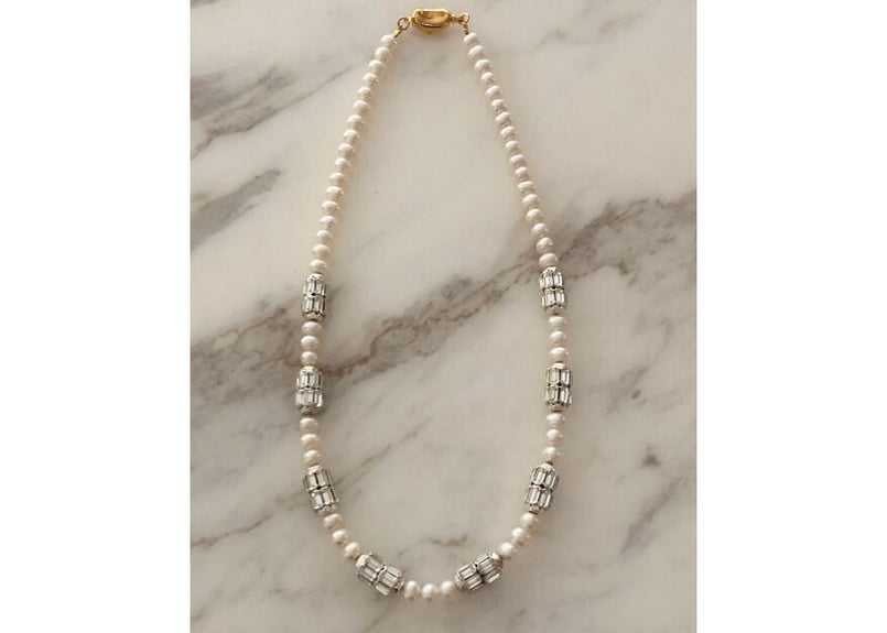 Timeless Pearly】パール×エメラルドカットビジューモチーフネックレス