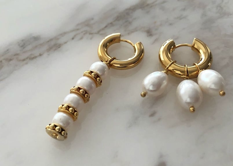 Timeless Pearly】egg型3粒パール・パール×スタッズ4連ピアス | Les 