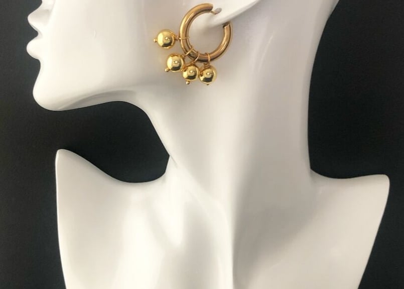 Timeless Pearly】バロックパール・ゴールドボール4粒ピアス | Les Che