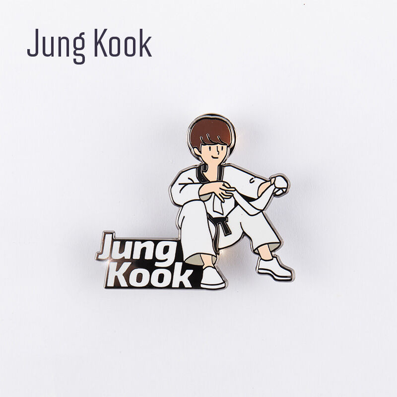 BTSワールド 「公式」 ピンバッジ | JMStore