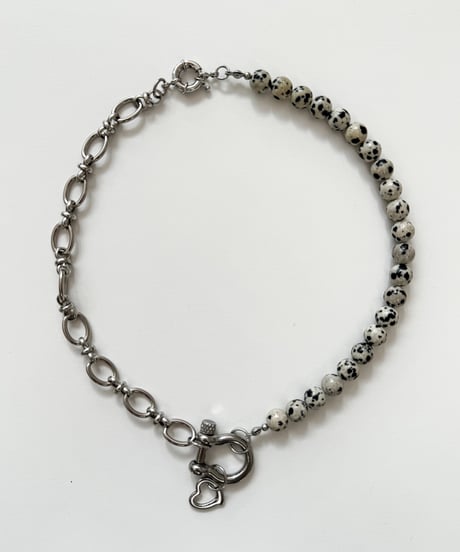 dall / necklace