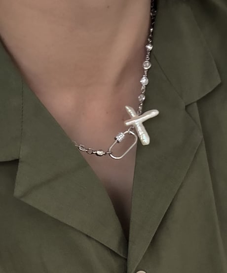lino / necklace