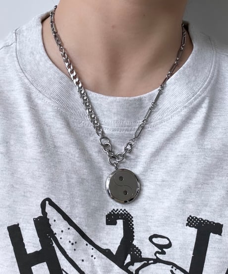 henry / necklace