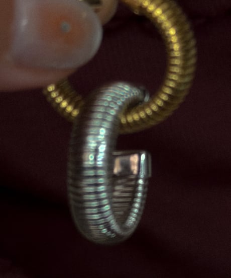 jag / ring