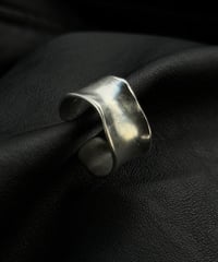 calm / ring
