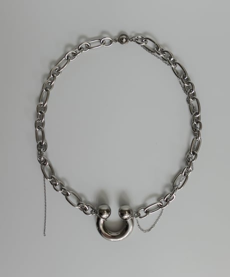 hoof / necklace