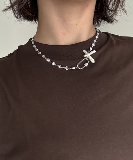 lino / necklace