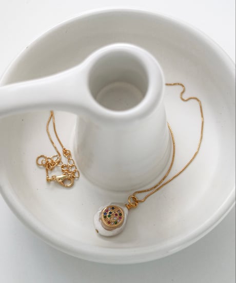 ell / necklace
