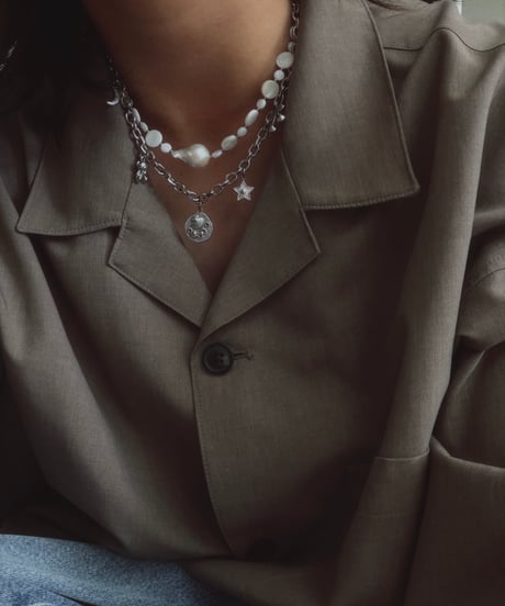 cora / necklace