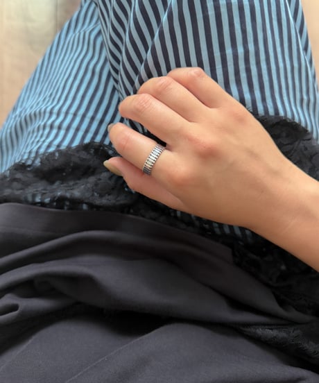 finn / ring