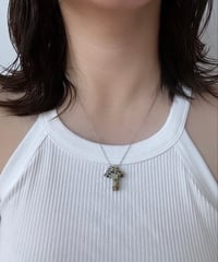 daleoss / necklace