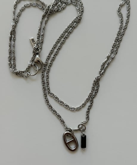 freak / necklace