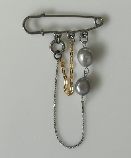 spilla / brooch