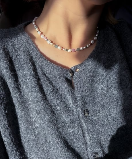 poise / necklace