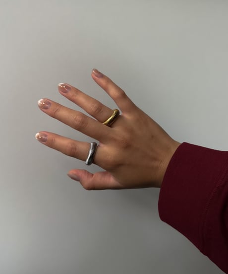 jag / ring