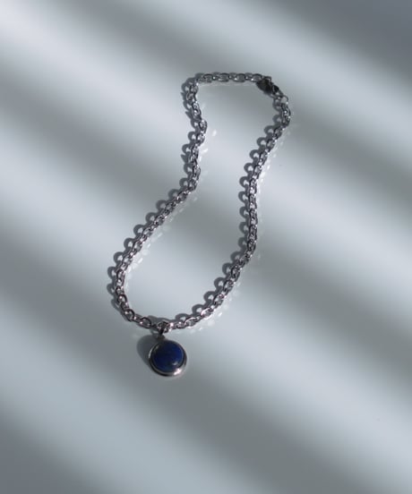 hazel  / necklace