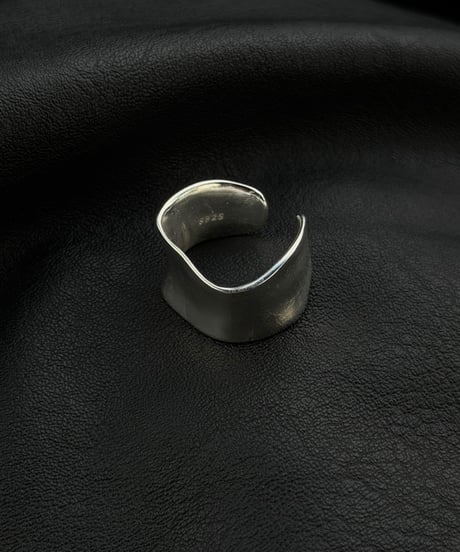 calm / ring