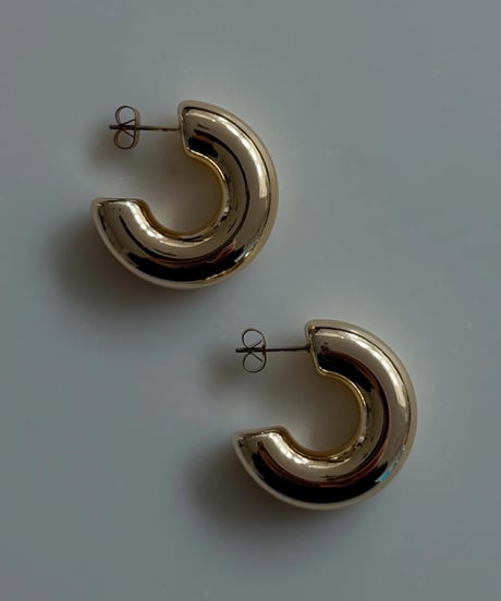 curl / pierce