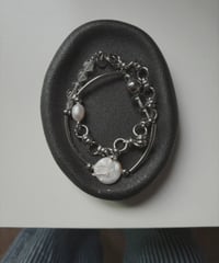 lily / necklace