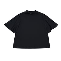 Maison Neude【pinmesh frill sleeve mockneck】