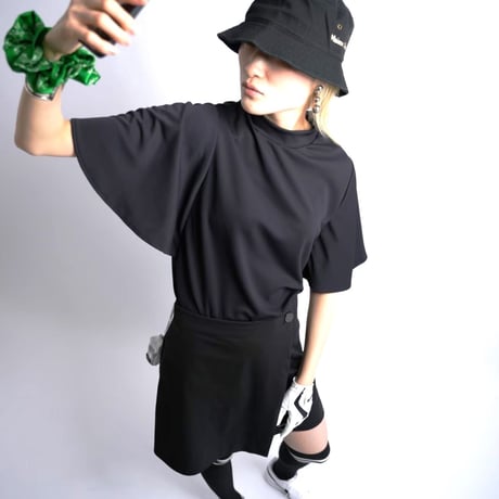 Maison Neude【pinmesh frill sleeve mockneck】