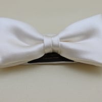 CN1｜Paul Smith COLLECTION 光沢ホワイト蝶ネクタイ