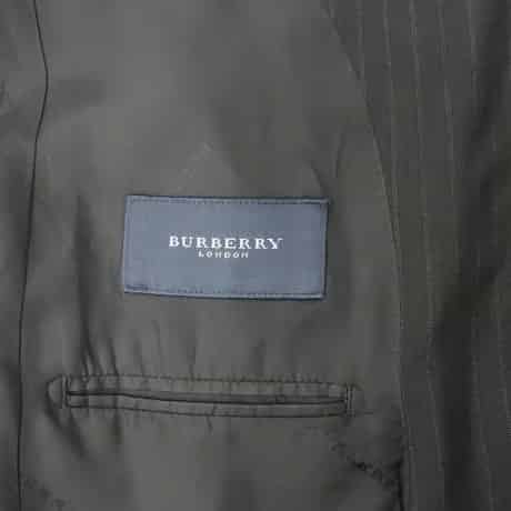 S47｜BURBERRY LONDON 2Bブラックストライプスーツ(A4) 定価13万 バーバリー