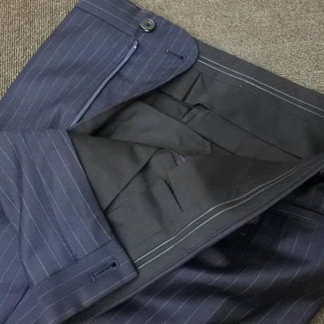 XL174｜TAKEO KIKUCHI×REDA 2ボタンネイビーストライプスーツ(4) 定価88,000円 タケオキクチ