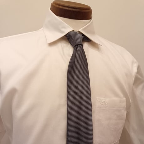 N22｜BURBERRY LONDON  光沢グレータイ