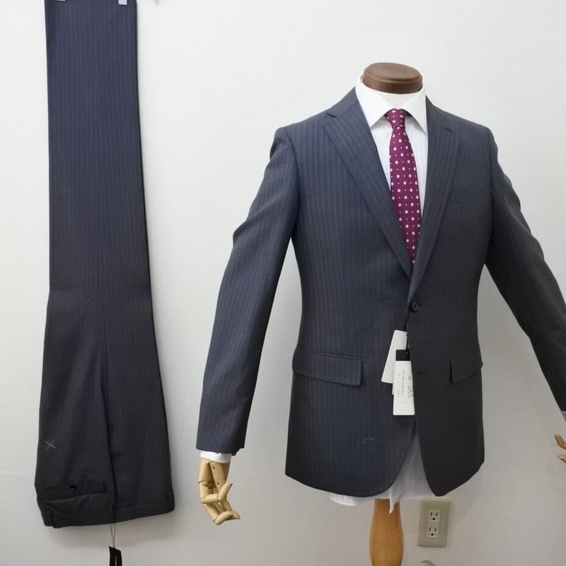 137|THE SUIT COMPANY 2Bグレーストライプスーツ(175cm-78cm) 137|THE SUIT COMPANY 2Bグレーストライプスーツ(175cm-78cm)
