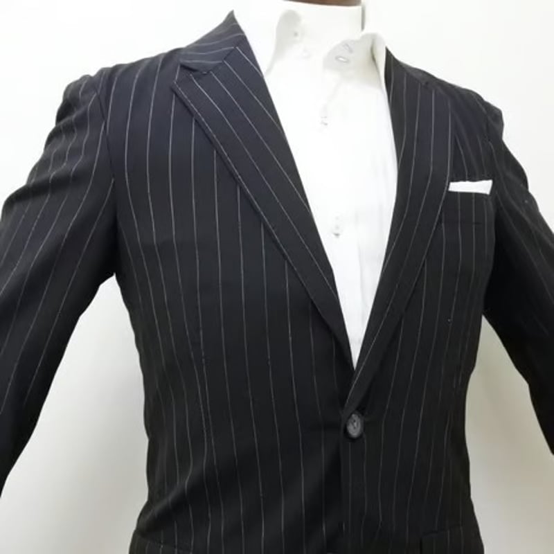 205｜TOMORROWLAND 2Bブラックストライプスーツ(44) 定価97,200円 ト