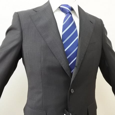 ブランドスーツレンタルshop｜Re;suit(リ・スーツ)