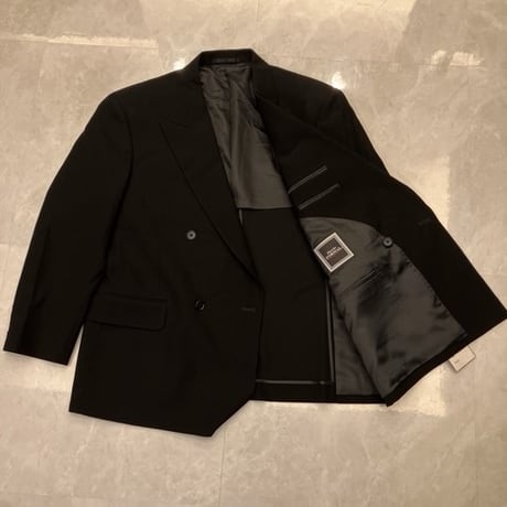 XS12｜日本老舗メーカー ブラックフォーマルダブルスーツ(BB3) 冠婚葬祭