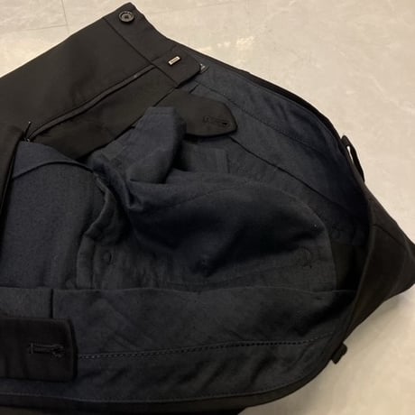 L161.5｜International Gallery BEAMS 段返り3Bブラックスーツ(48) 定価116,000円 インターナショナルギャラリービームス