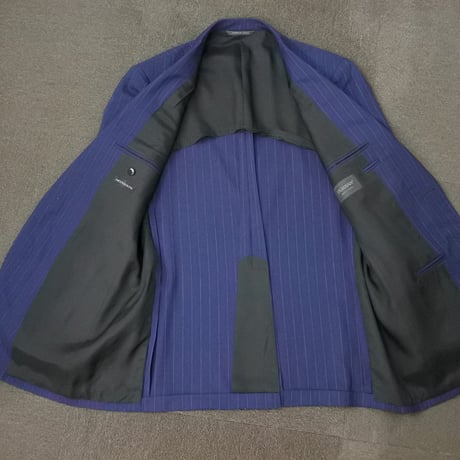 XL188｜D'URBAN( ダーバン) 2Bネイビーストライプスーツ(AB7)