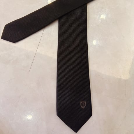 N21｜BLACKLABEL CRESTBRIDGE ブラック細ナロータイ