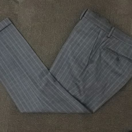 S20｜BEAMS HEART×Martin Sons＆Co.  2Bダークグレーチェック３ピーススーツ(44) ビームス