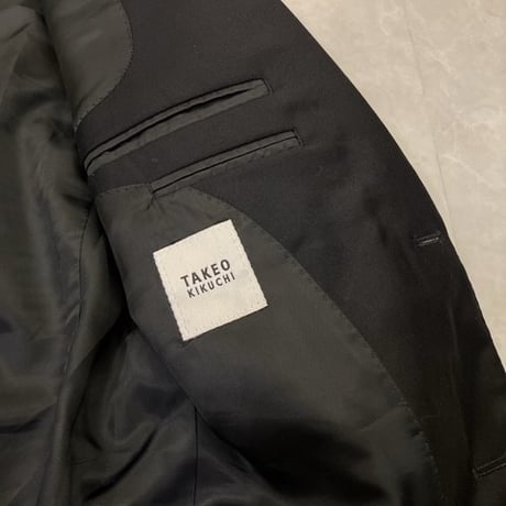 M96｜TAKEO KIKUCHI✕ロロピアーナ 2Bブラックスーツ(2) 定価99,000円 タケオキクチ