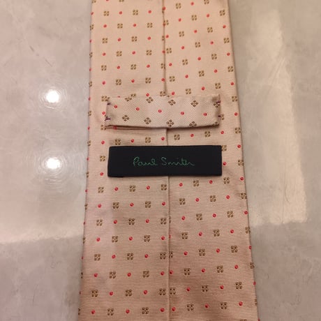 N26｜Paul Smith  ホワイト✕赤色ドットタイ