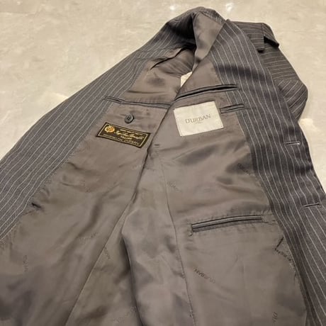 S57｜D'URBAN( ダーバン)✕ロロピアーナ 2Bダークグレーストライプスーツ(AB4)定価126,000円