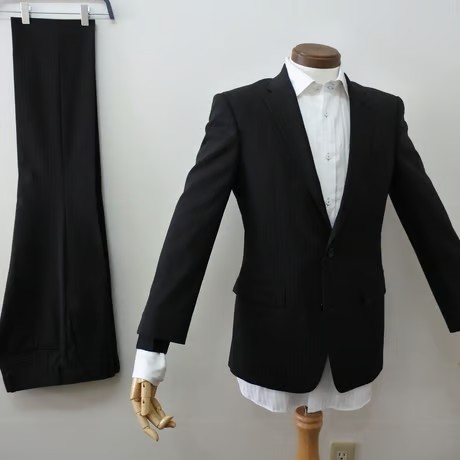 美品 コムサメン スーツ ポリエステル コットン サイズ44 S ブラック 美品 コムサメン スーツ ポリエステル コットン サイズ44 S ブラック