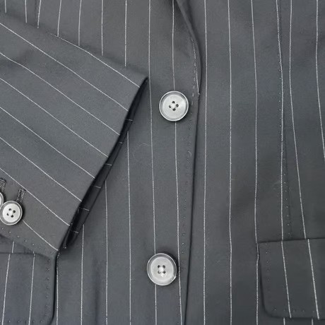 205｜TOMORROWLAND 2Bブラックストライプスーツ(44) 定価97,200円 ト