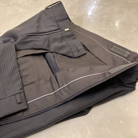 XL186｜D'URBAN(ダーバン) 2Bダークネイビーストライプスーツ(AB7)