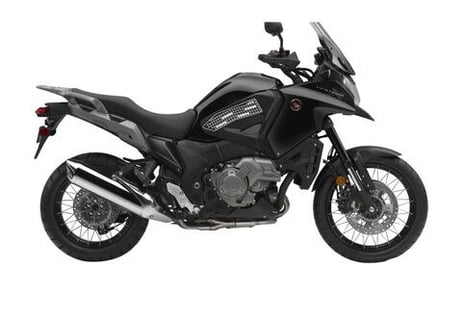 16-17 VFR1200X (0135)