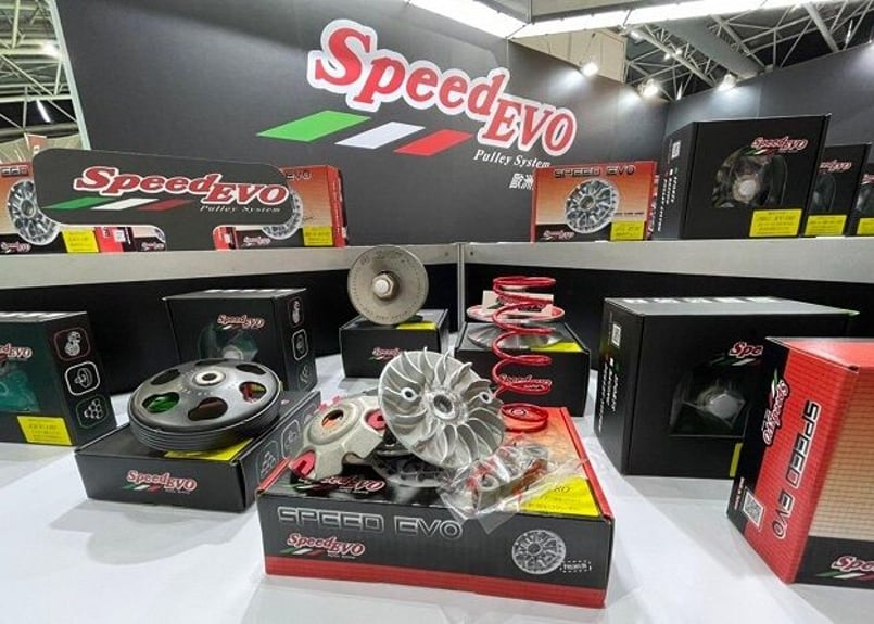 Speed Evo ﾄﾞﾘﾌﾞﾝﾌﾟｰﾘｰ SUZUKI ｱﾄﾞﾚｽV125 （ｽﾁｰﾙ製）
